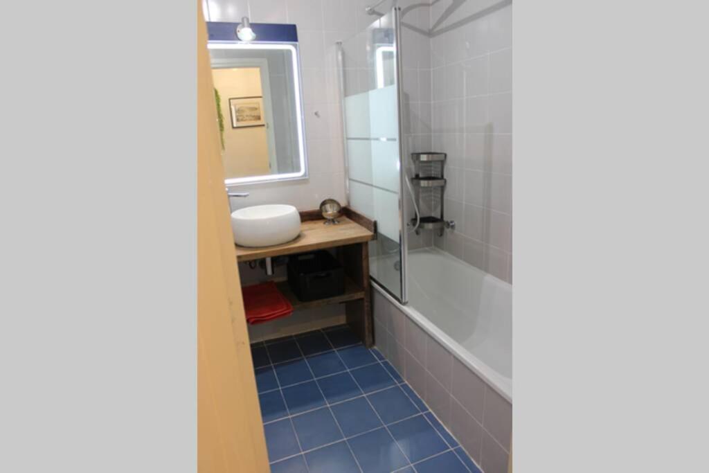 Luxury 4 Bed Apartment On Coastal Footpath At Cap Ras Llança Eksteriør bilde